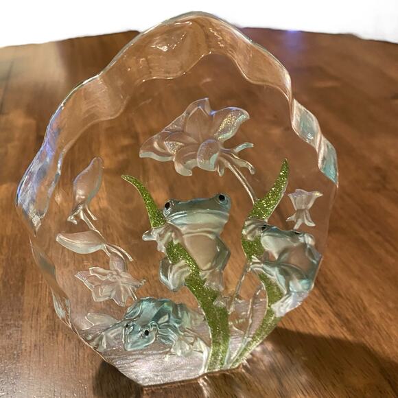 Crystal Glass Paperweight Cut Etched Design Frogs And Flowers Underwater Scene - Picture 14 of 16